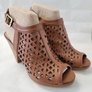 Brown Peep-Toe Cutout Sandals